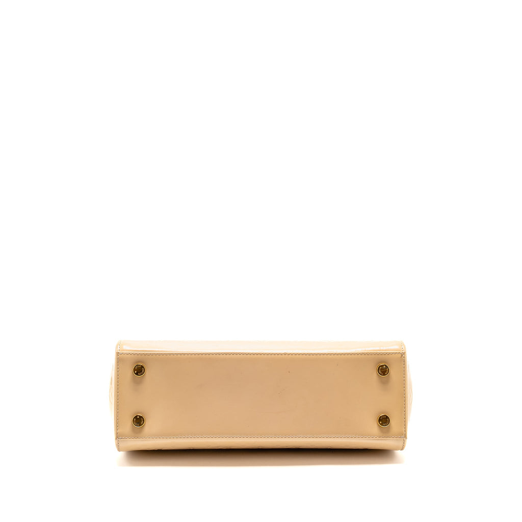 louis-vuitton-vernis-brea-mm-patent-monogram-beige-ghw