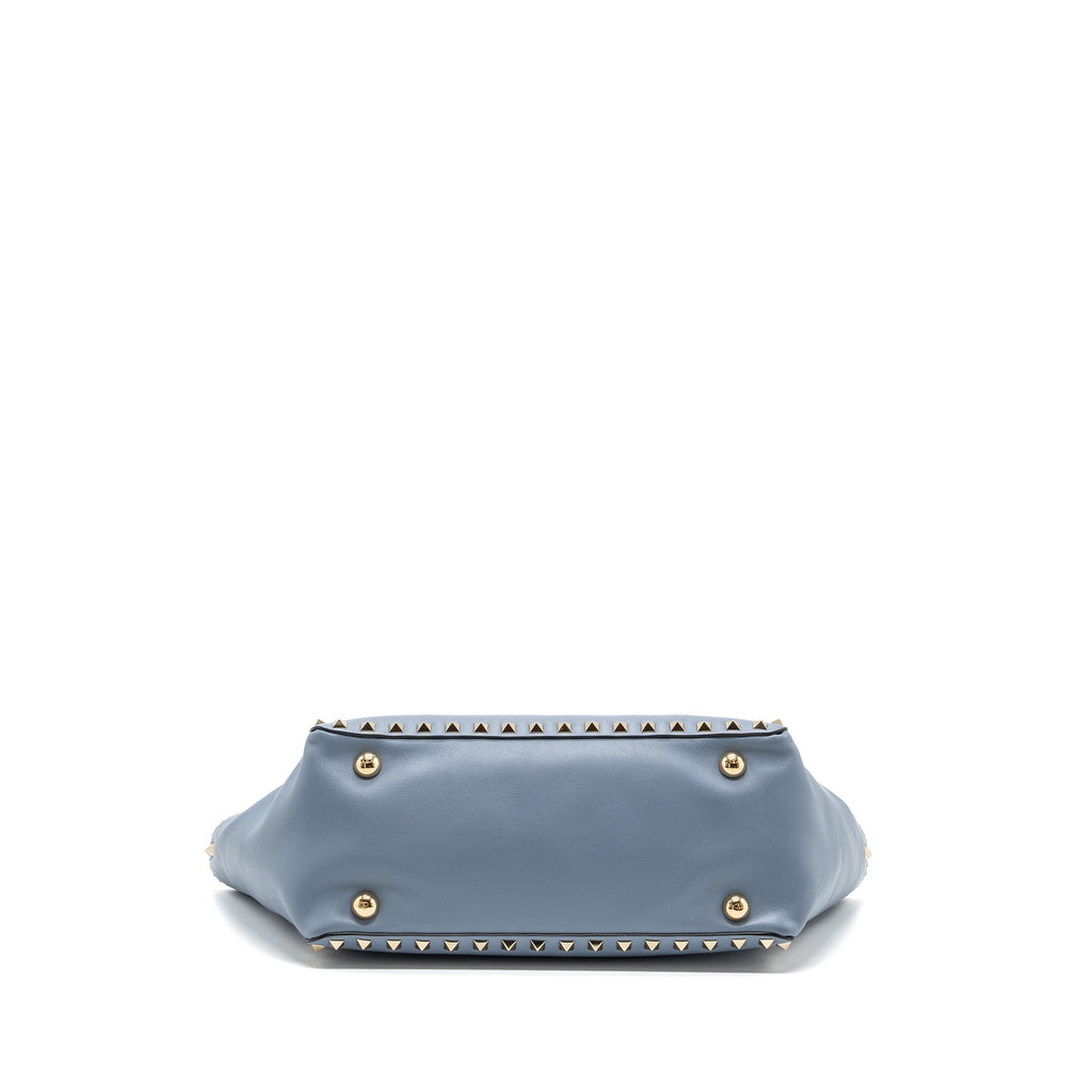valentino-small-grainy-rockstud-bag-lambskin-light-blue-lghw