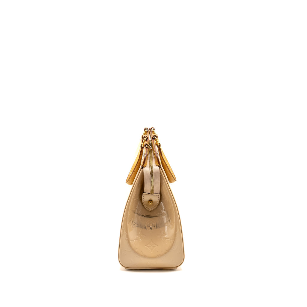louis-vuitton-vernis-brea-mm-patent-monogram-beige-ghw