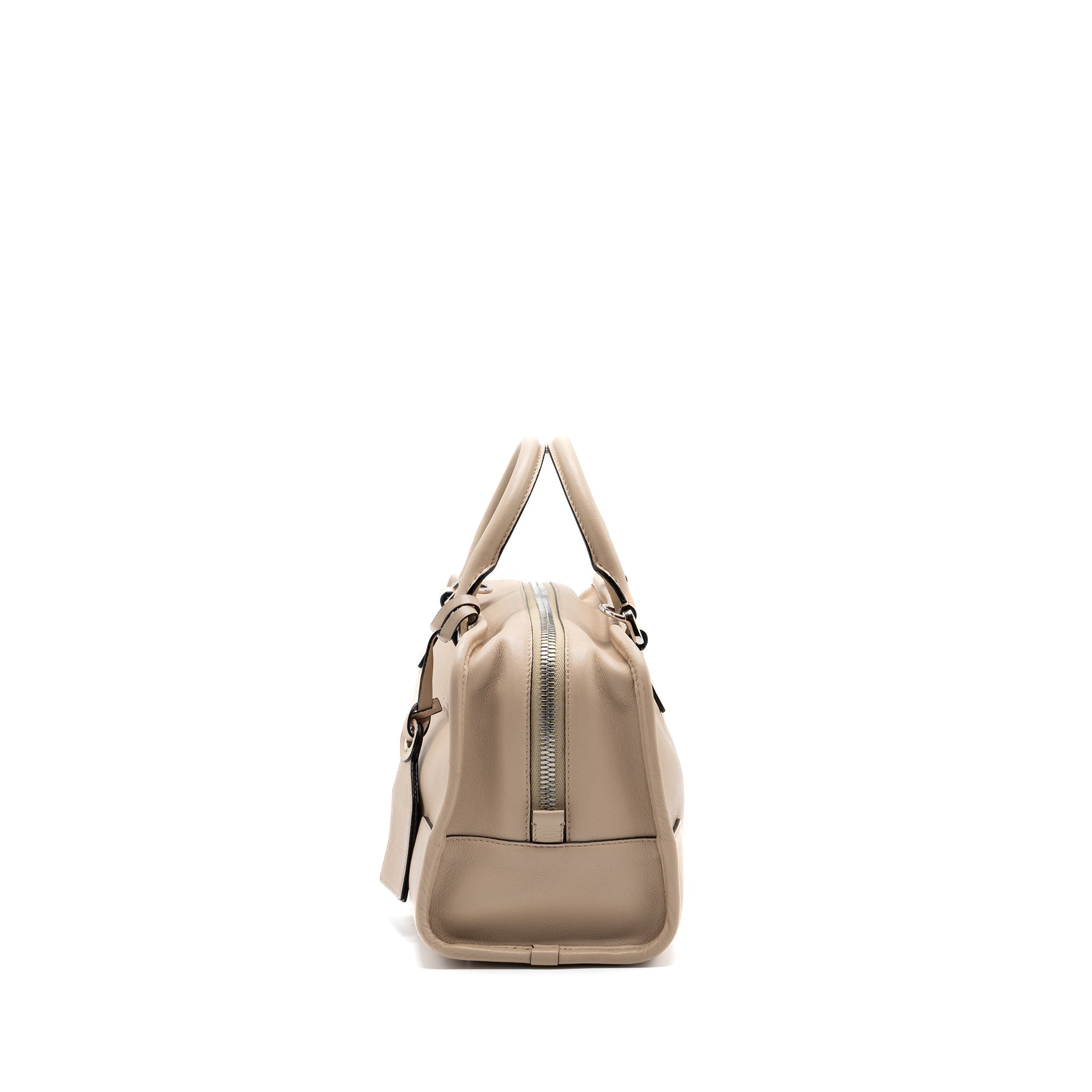loewe-amazona-28-nappa-leather-ash-shw