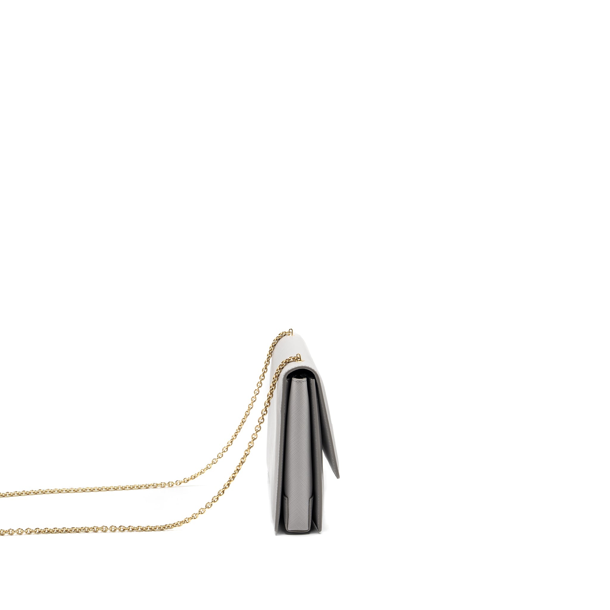 ferragamo-ginny-chain-bag-calfskin-leather-light-grey-lghw