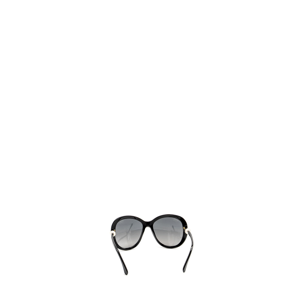 chanel-sunglasses-with-pearl-black-ghw