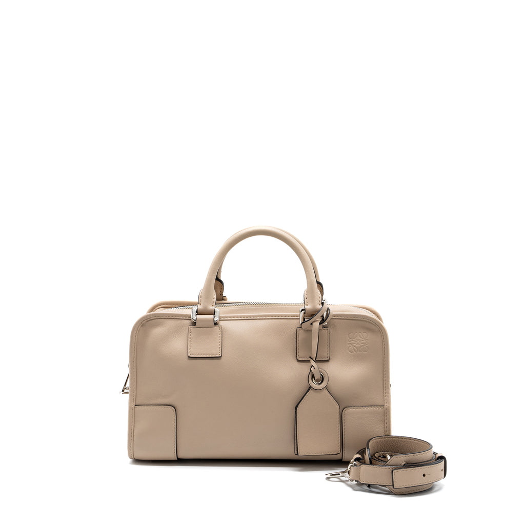 loewe-amazona-28-nappa-leather-ash-shw