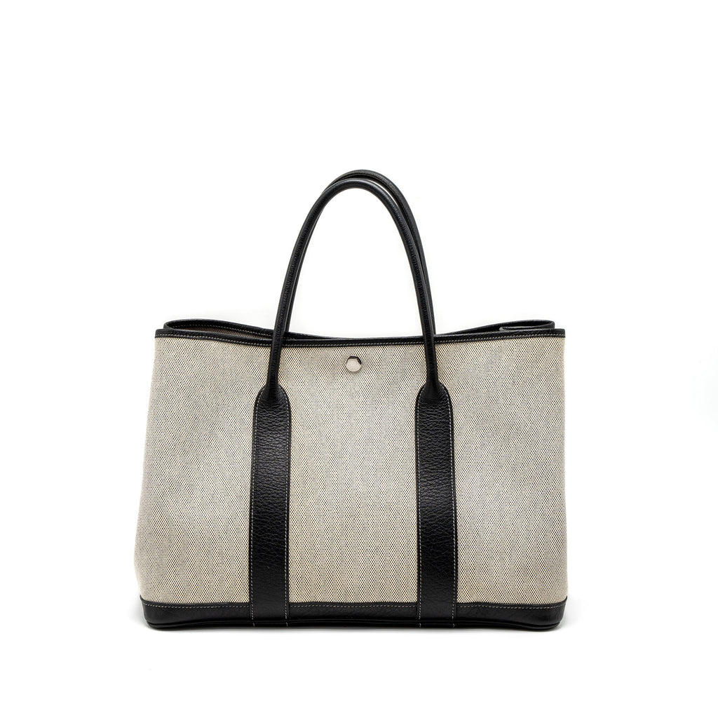 hermes-garden-party-36-canvas-black-white-shw-stamp-square-l