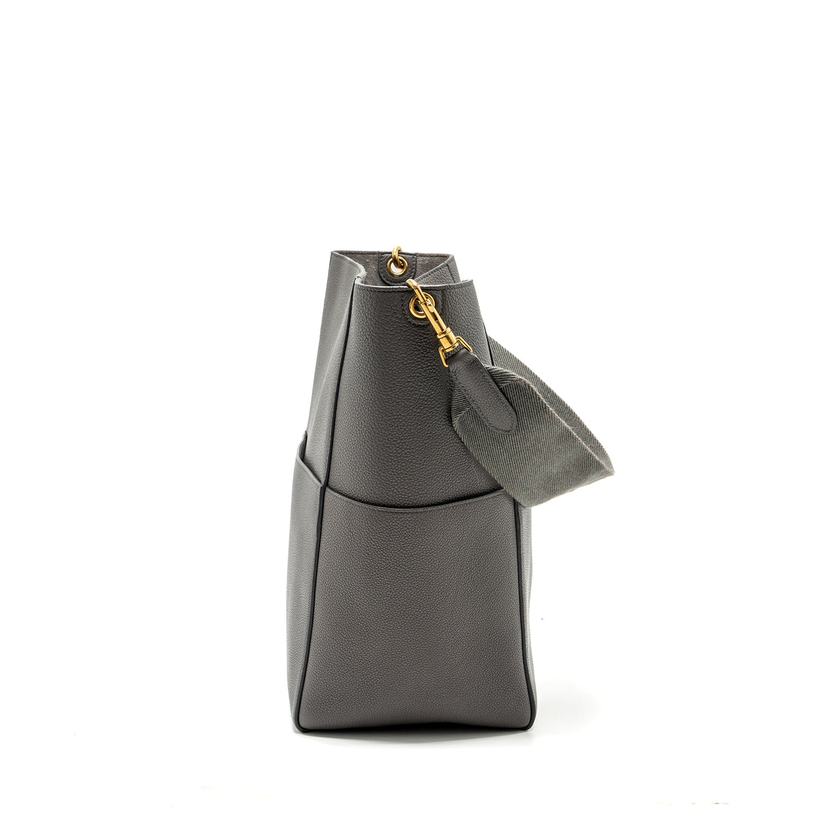 celine-sangle-bucket-bag-grained-calfskin-grey-ghw-1