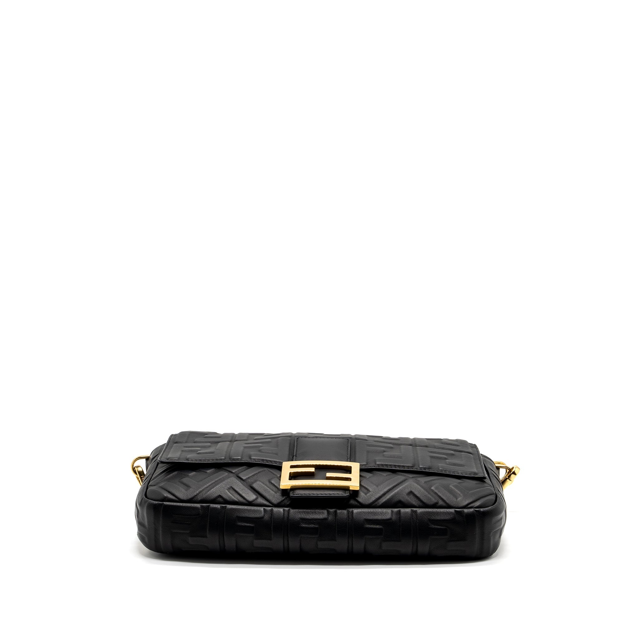 fendi-large-baguette-bag-nappa-black-ghw