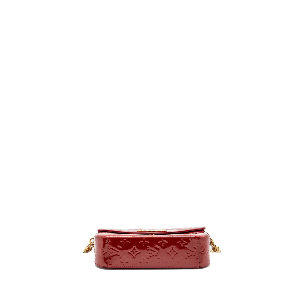 louis-vuitton-flap-shoulder-evening-bag-patent-leather-red-ghw