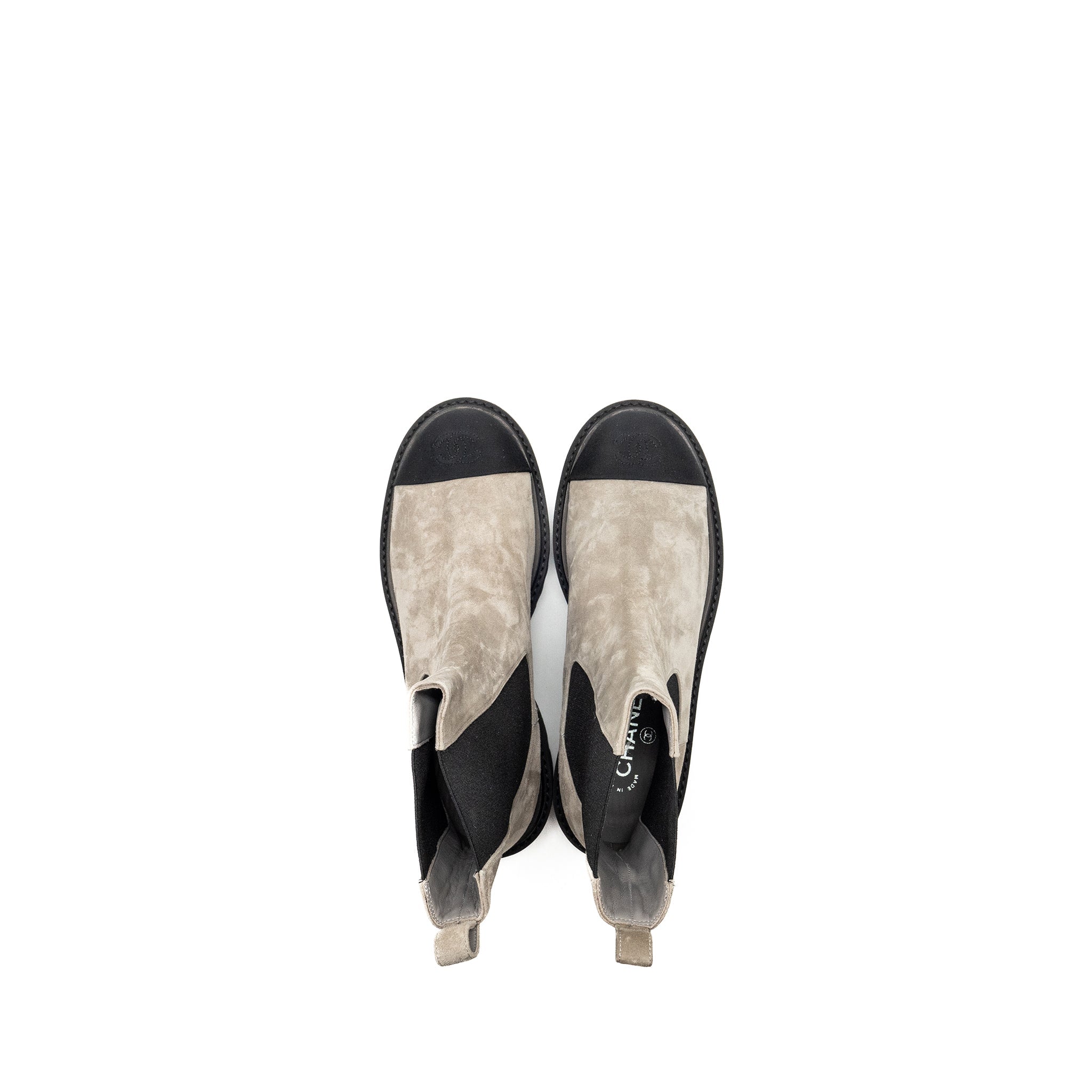 chanel-size-39-22k-ankle-boots-suede-calfskin-grosgrain-light-grey-black-1