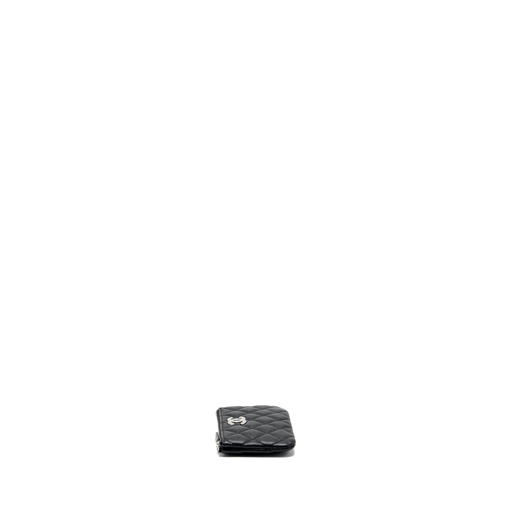 chanel-coco-chanel-on-cc-logo-mini-ocase-zip-pouch-caviar-black-shw-microchip