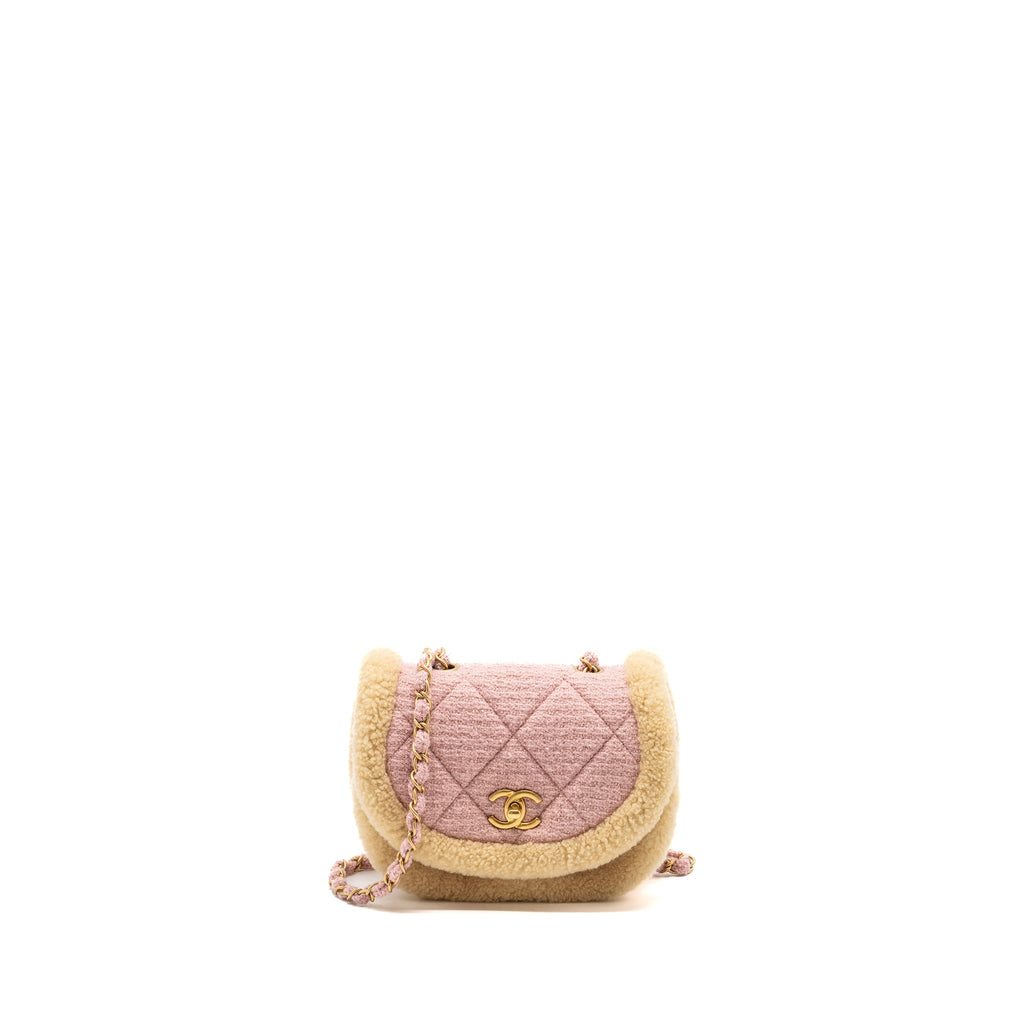 chanel-round-flap-bag-tweed-sherling-pink-ghwmicrochip