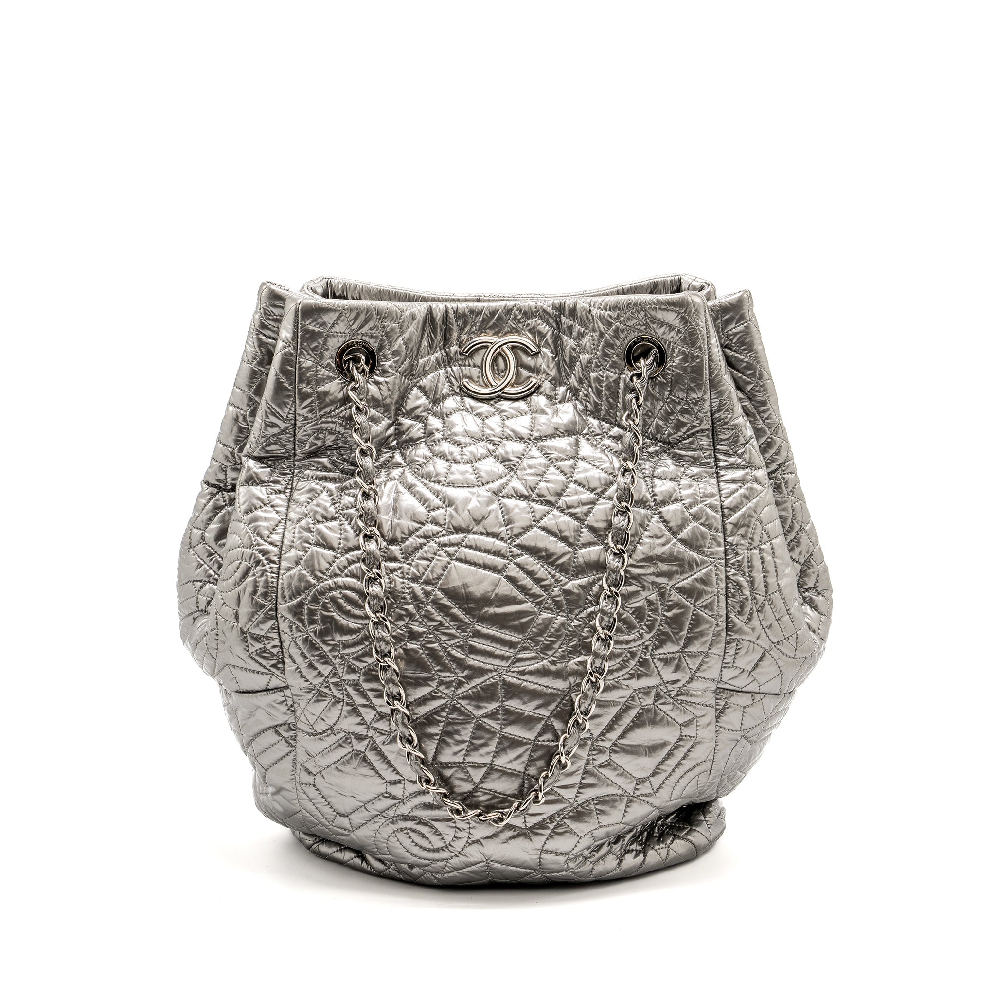 chanel-vinyl-graphic-edge-tote-patent-silver-shw