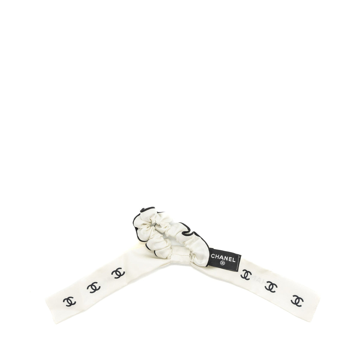 chanel-23p-hair-tie-silk-twill-black-white