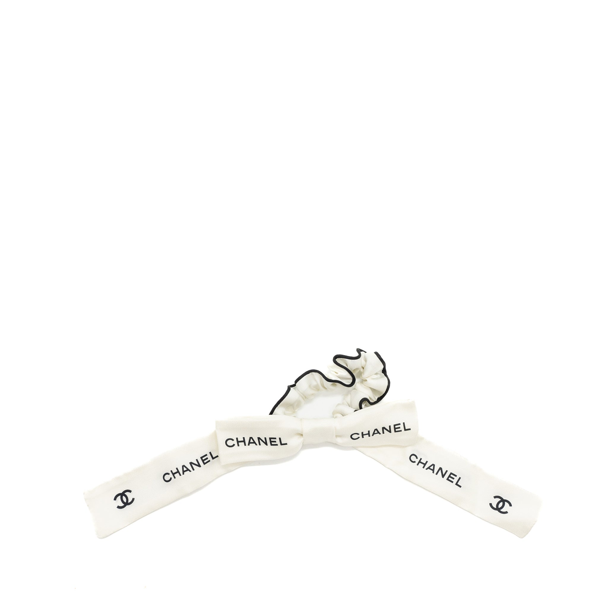 chanel-23p-hair-tie-silk-twill-black-white