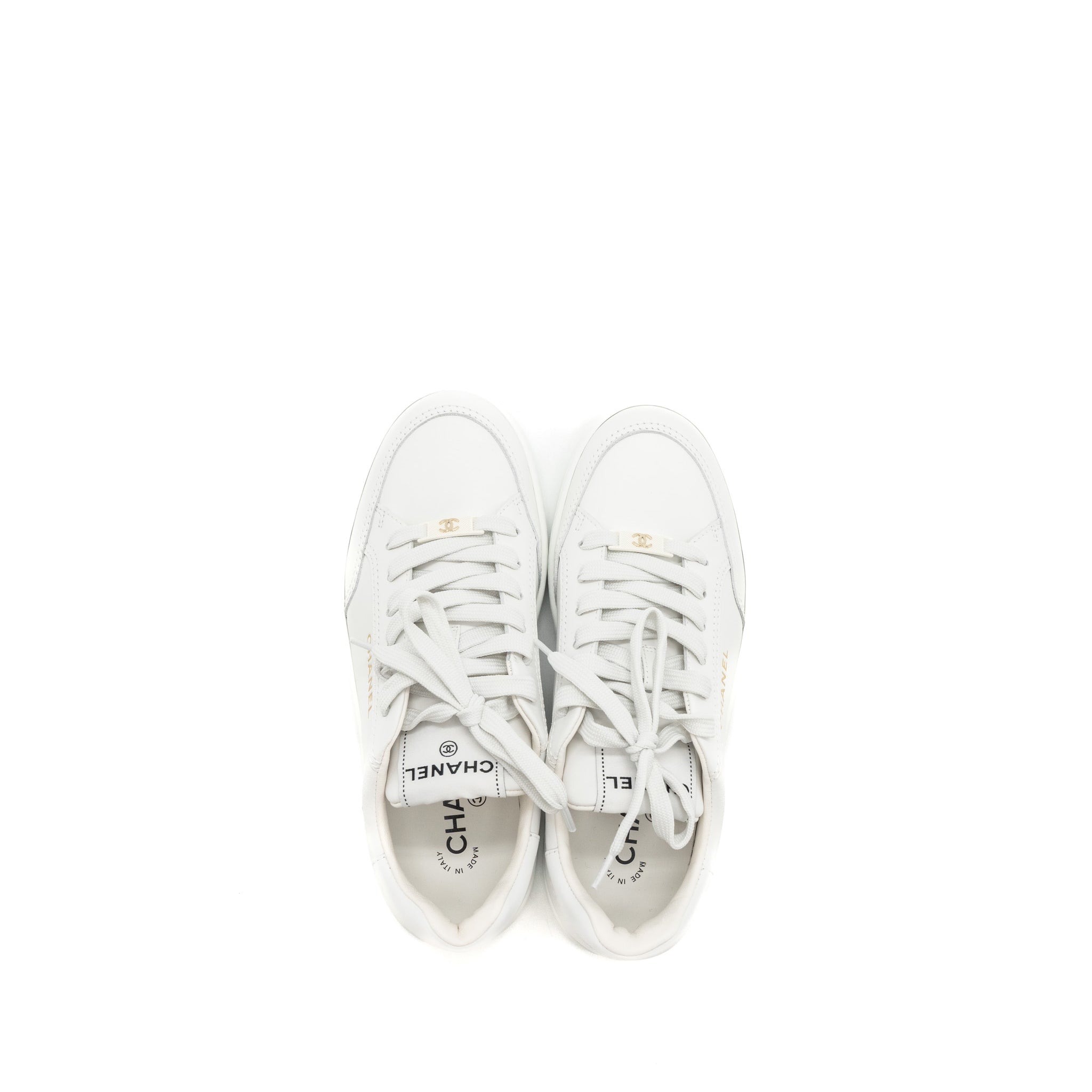 chanel-23a-size-38-sneaker-calfskin-white