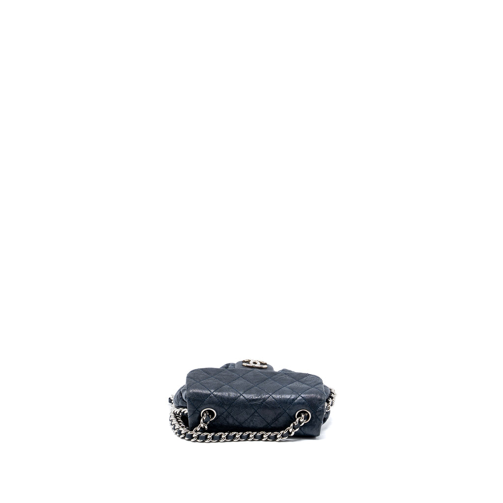 chanel-mini-round-flap-bag-with-chain-aged-calfskin-navy-shw