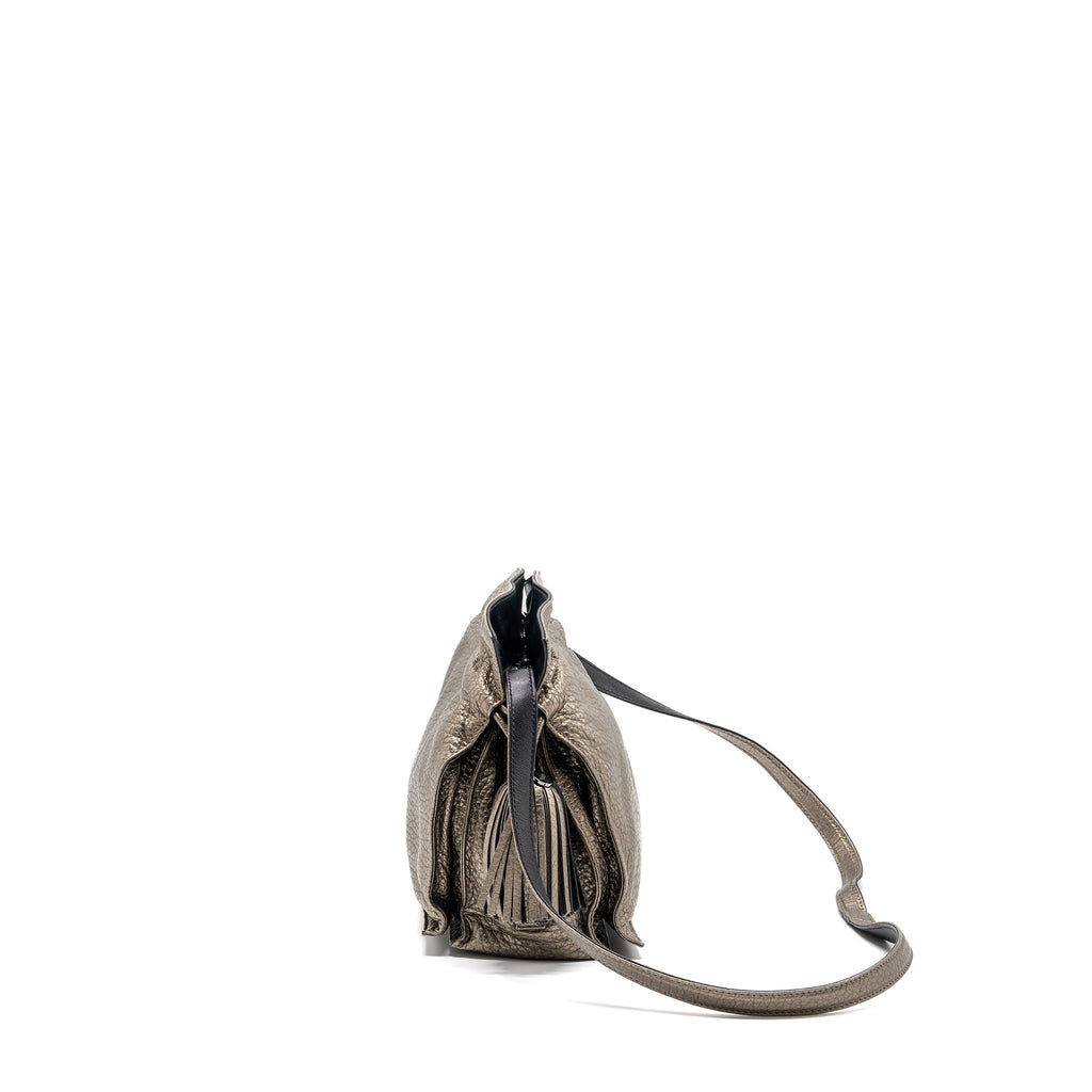 loewe-flamenco-bag-calfskin-gold-shw