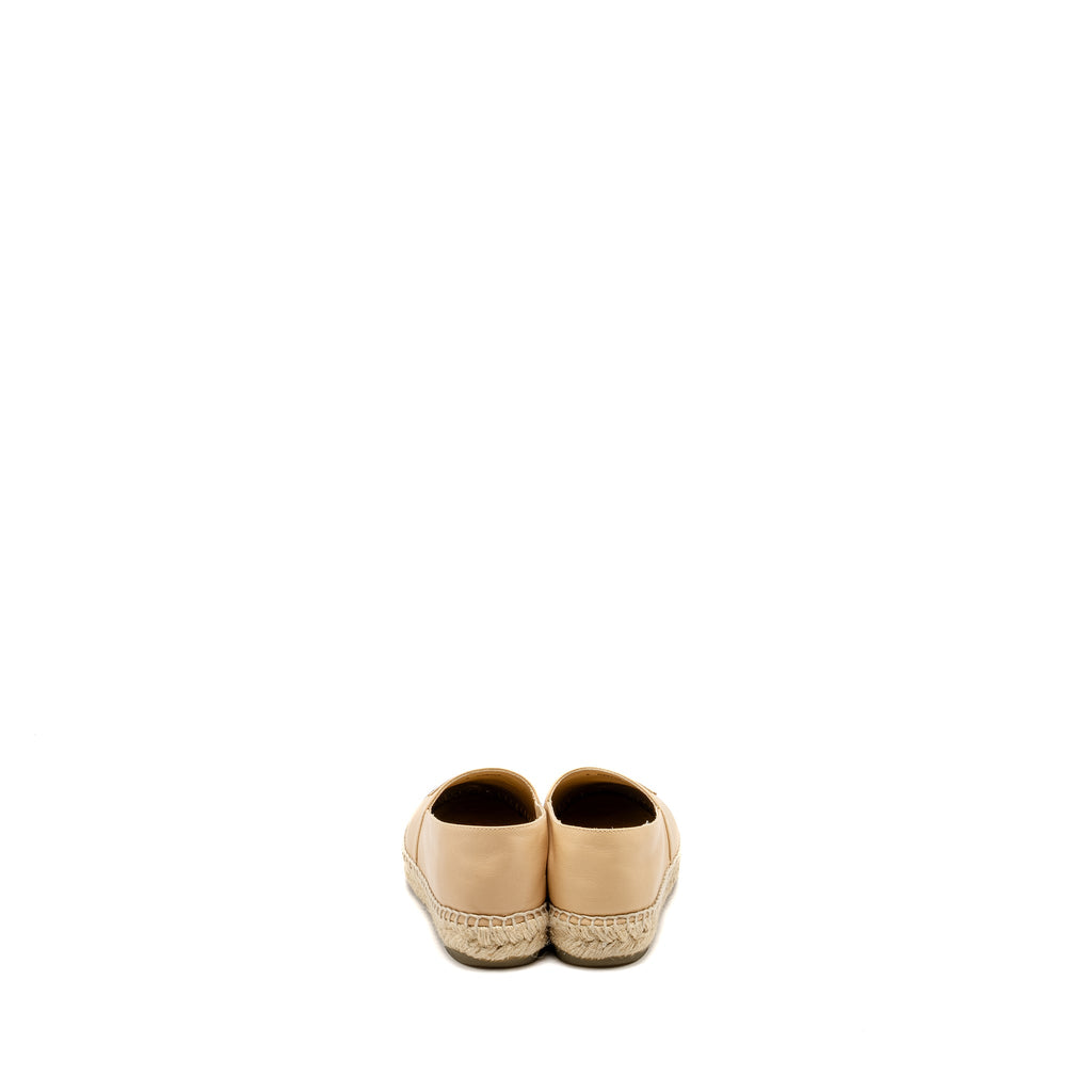 chanel-size-36-espadrilles-lambskin-beige-black