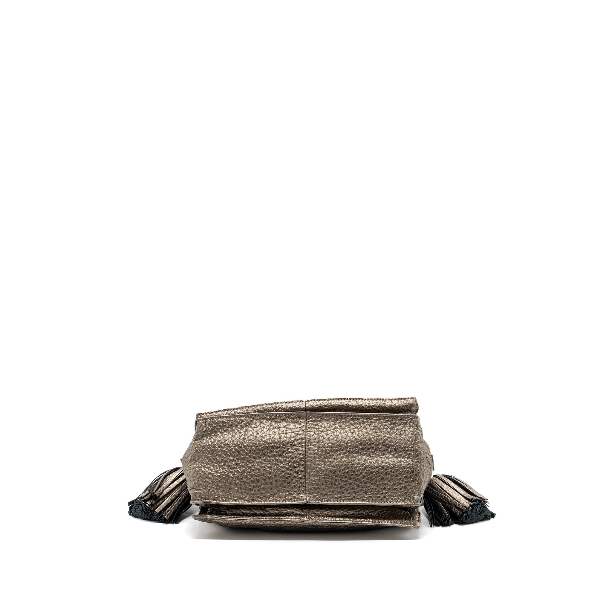 loewe-flamenco-bag-calfskin-gold-shw