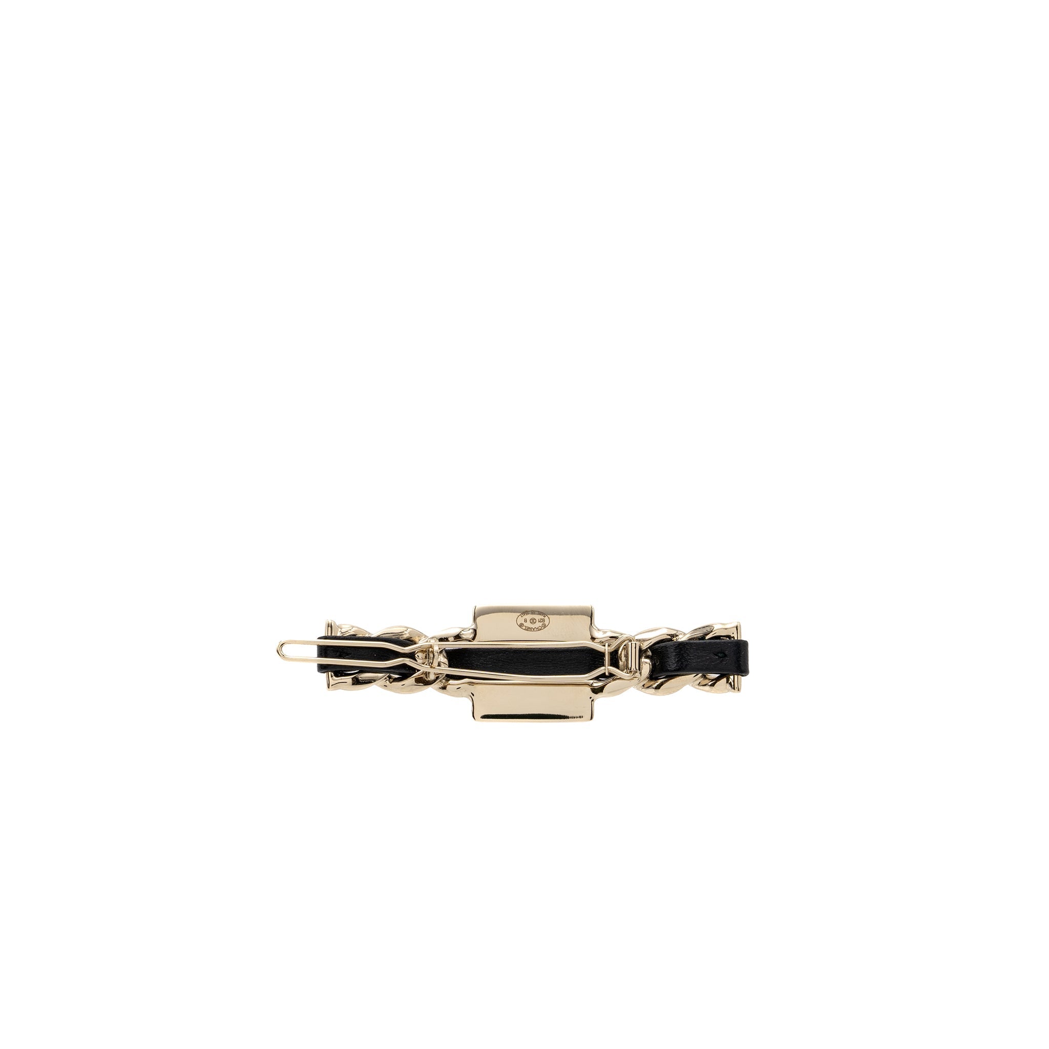 chanel-square-cc-logo-hair-clip-black-light-gold-tone-copy-1