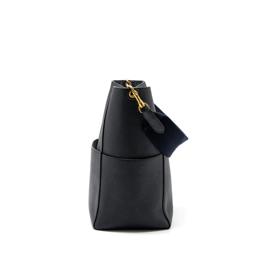 celine-sangle-bucket-bag-calfskin-navy-ghw