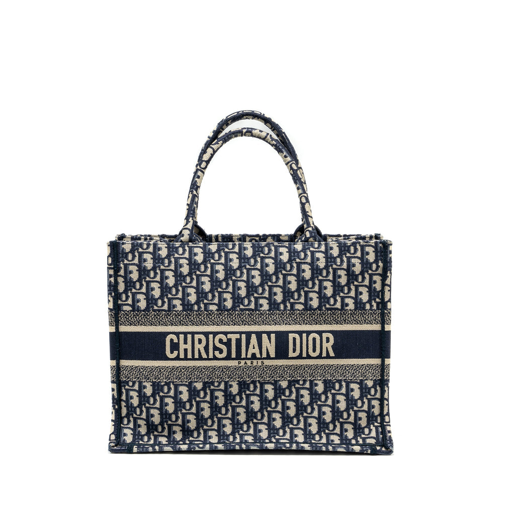dior-medium-book-tote-blue-dior-oblique-embroidery-2