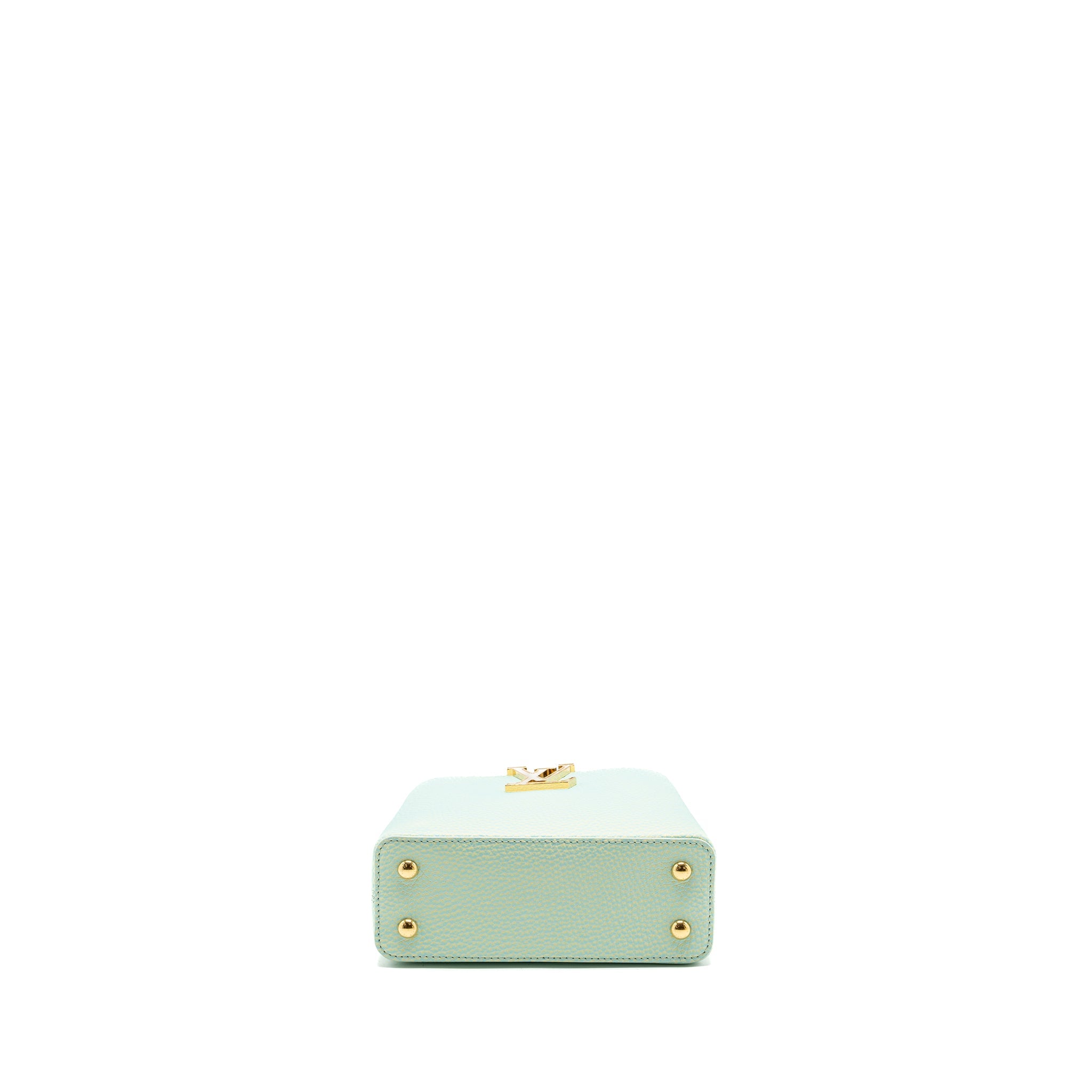 louis-vuitton-mini-capucines-calfskin-iridescent-green-lghw