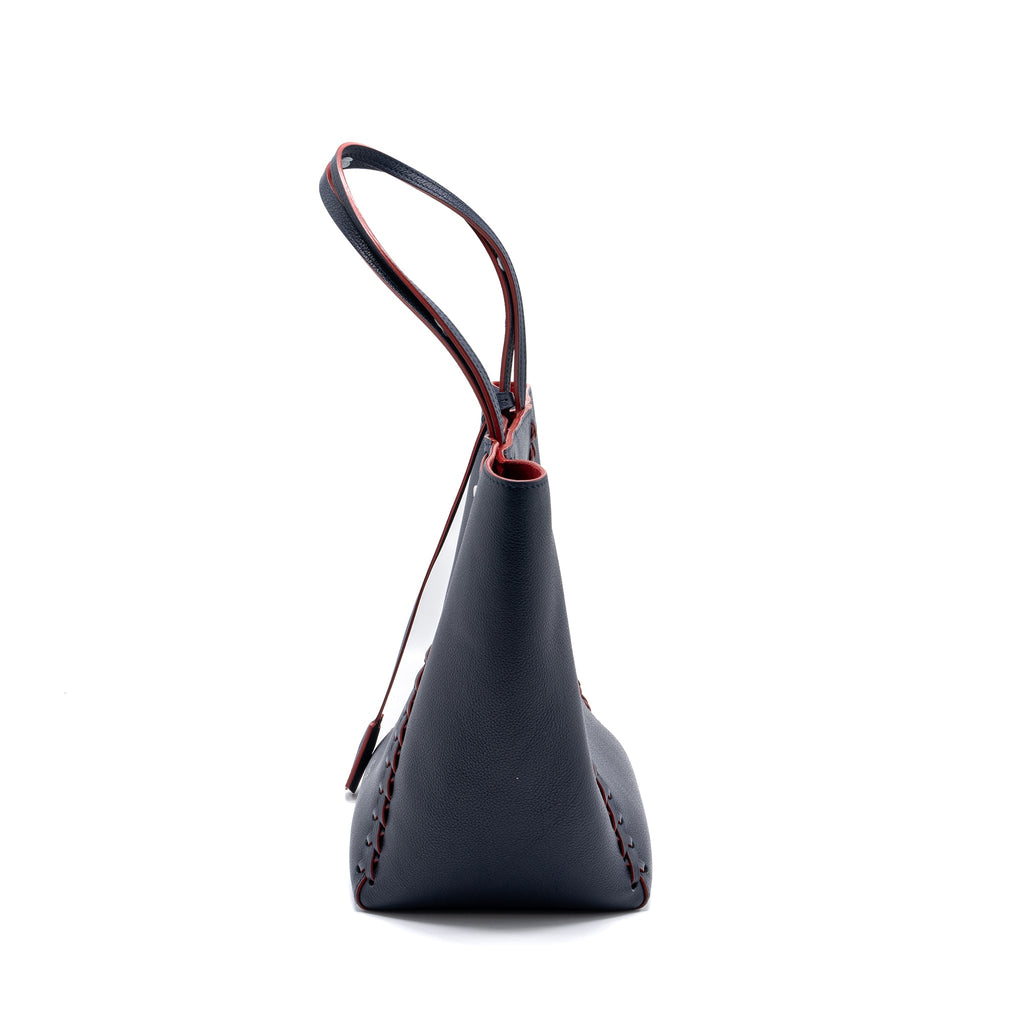 louis-vuitton-lock-me-tote-bag-calfskin-navy-shw