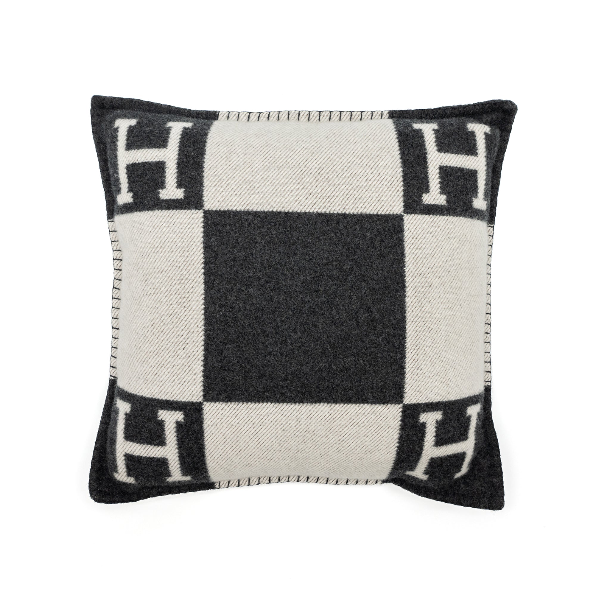 hermes-avalon-pillow-small-model-ecru-gris-fonce-2