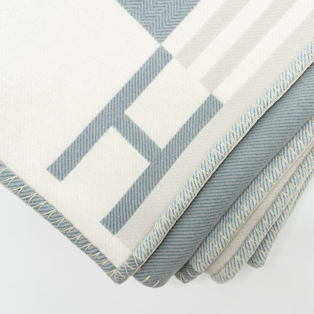 hermes-ithaque-blanket-wool-cashmere-gris-perle-4