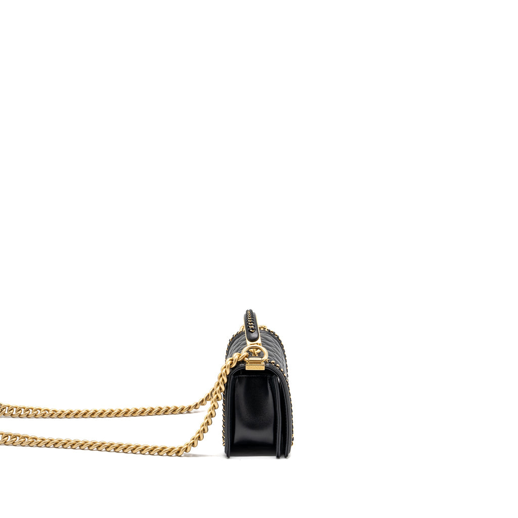 chanel-top-handle-small-boy-bag-limited-edition-calfskin-black-ghwmicrochip