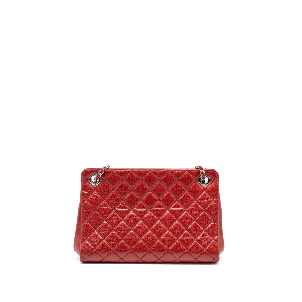 chanel-chain-shopping-tote-bag-caviar-red-shw