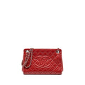 chanel-chain-shopping-tote-bag-caviar-red-shw