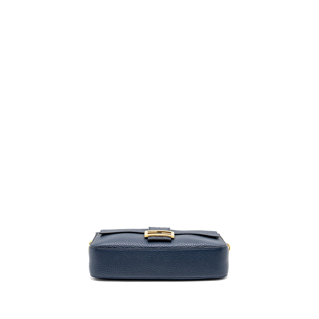 fendi-baguette-bag-grained-calfskin-dar-blue-ghw