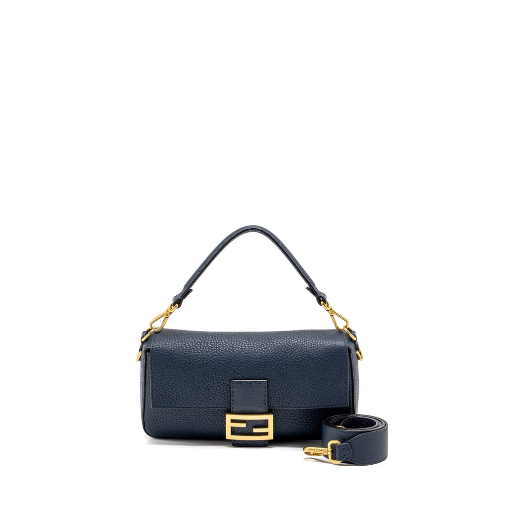 fendi-baguette-bag-grained-calfskin-dar-blue-ghw