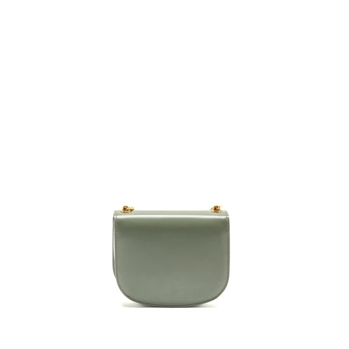 celine-besace-clea-triomphe-chain-bag-shiny-calfskin-green-ghw-copy-1
