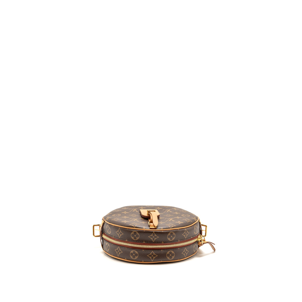 louis-vuitton-boite-chapeaux-souple-mm-monogram-canvas-ghw-copy