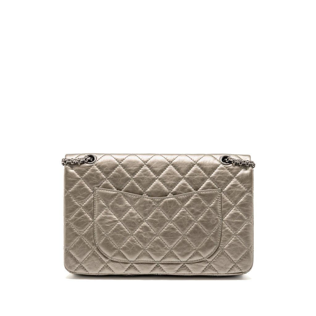 chanel-maxi-2-55-reissue-flap-bag-aged-calfskin-iridescent-light-grey-ruthenium-hardware