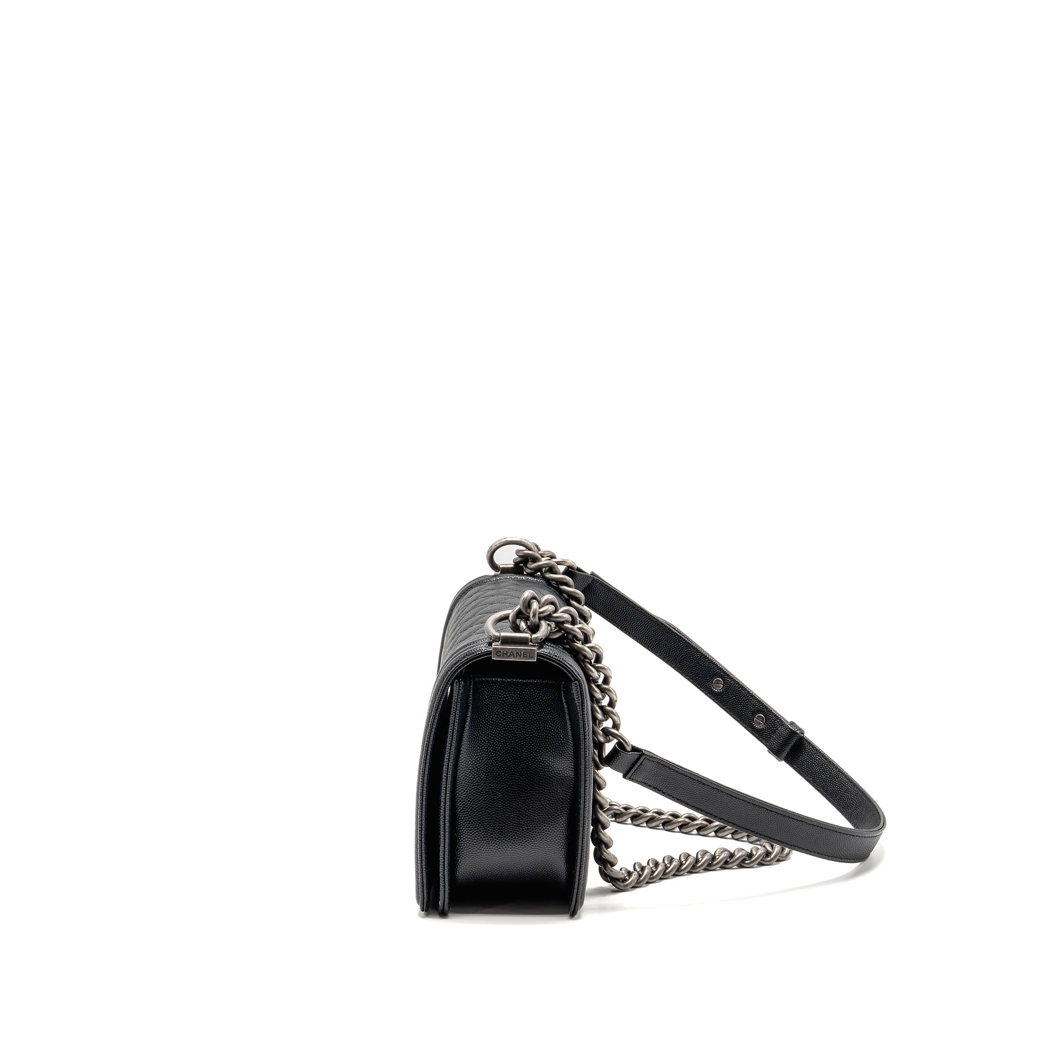 chanel-medium-boy-bag-caviar-black-ruthenium-hardware-copy