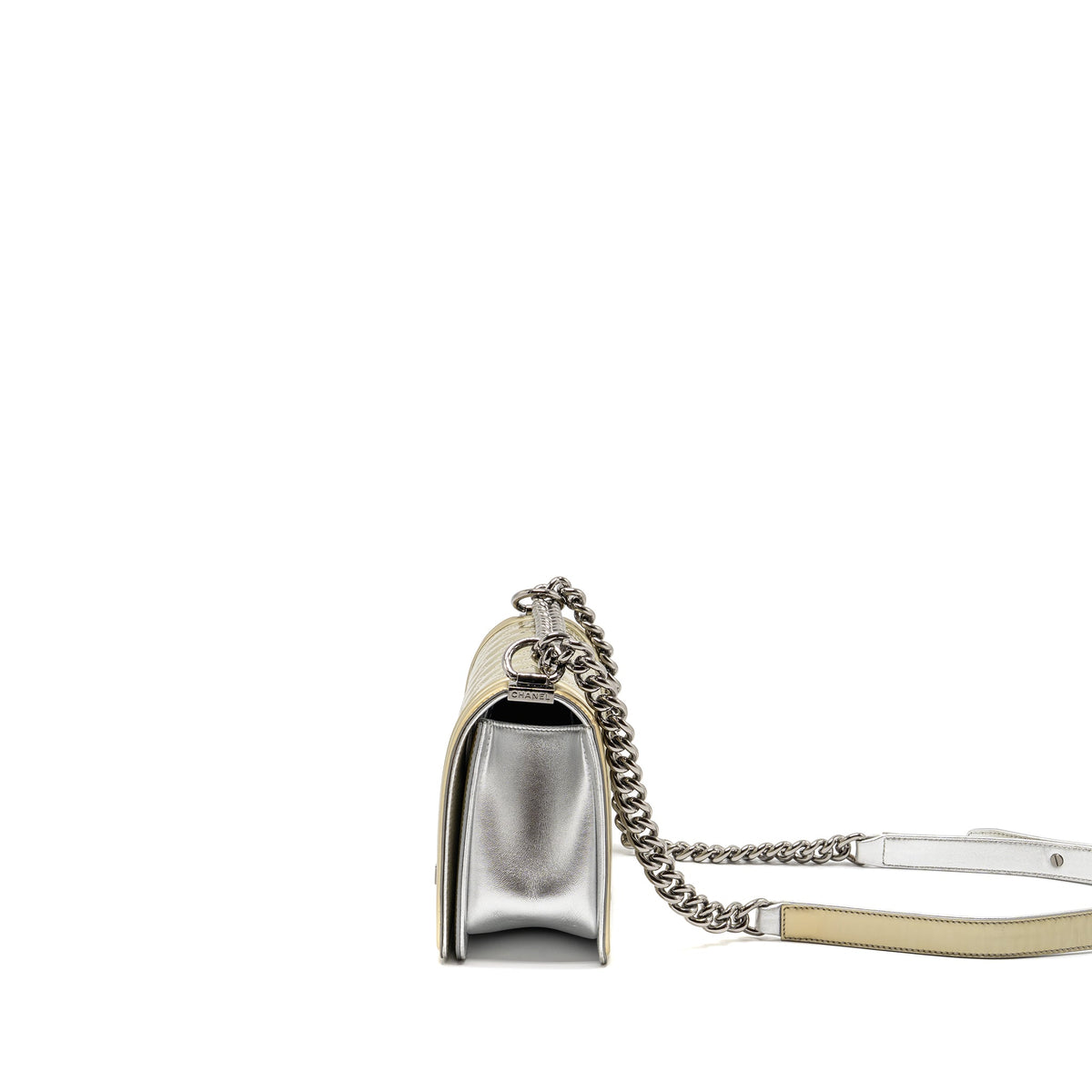 chanel-medium-boy-bag-metallic-patent-calfskin-metallic-lambskin-gold-silver-shw-copy