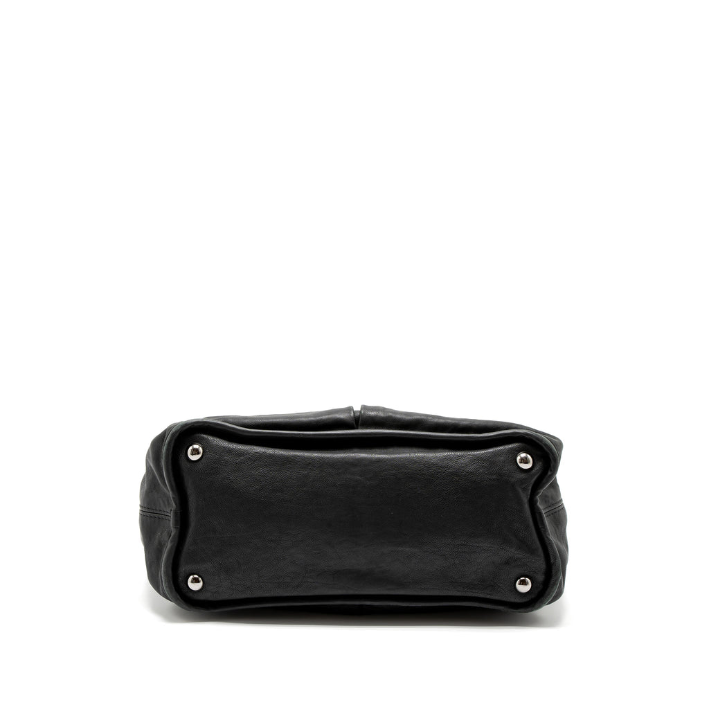 chanel-tote-bag-calfskin-black-shw