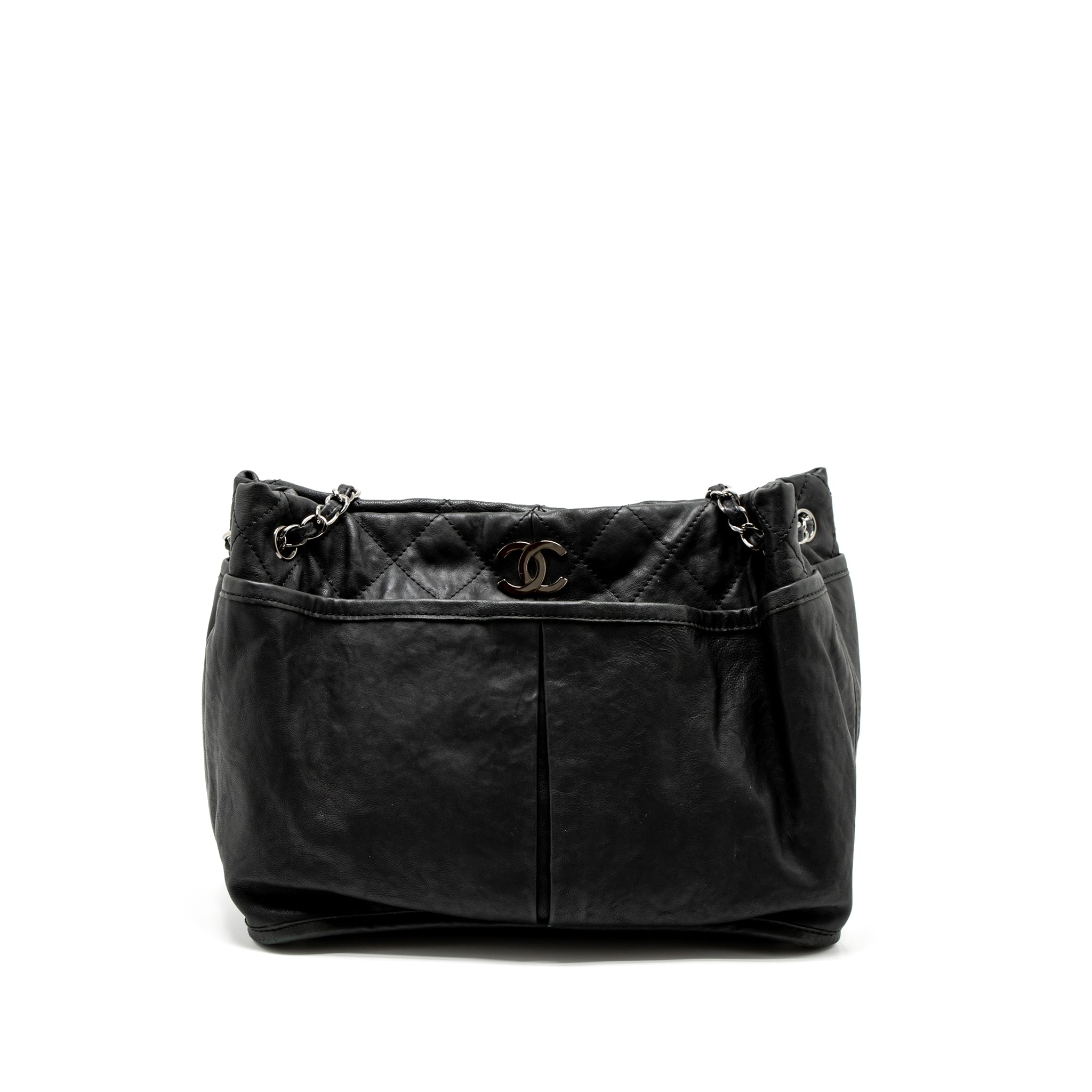 chanel-tote-bag-calfskin-black-shw