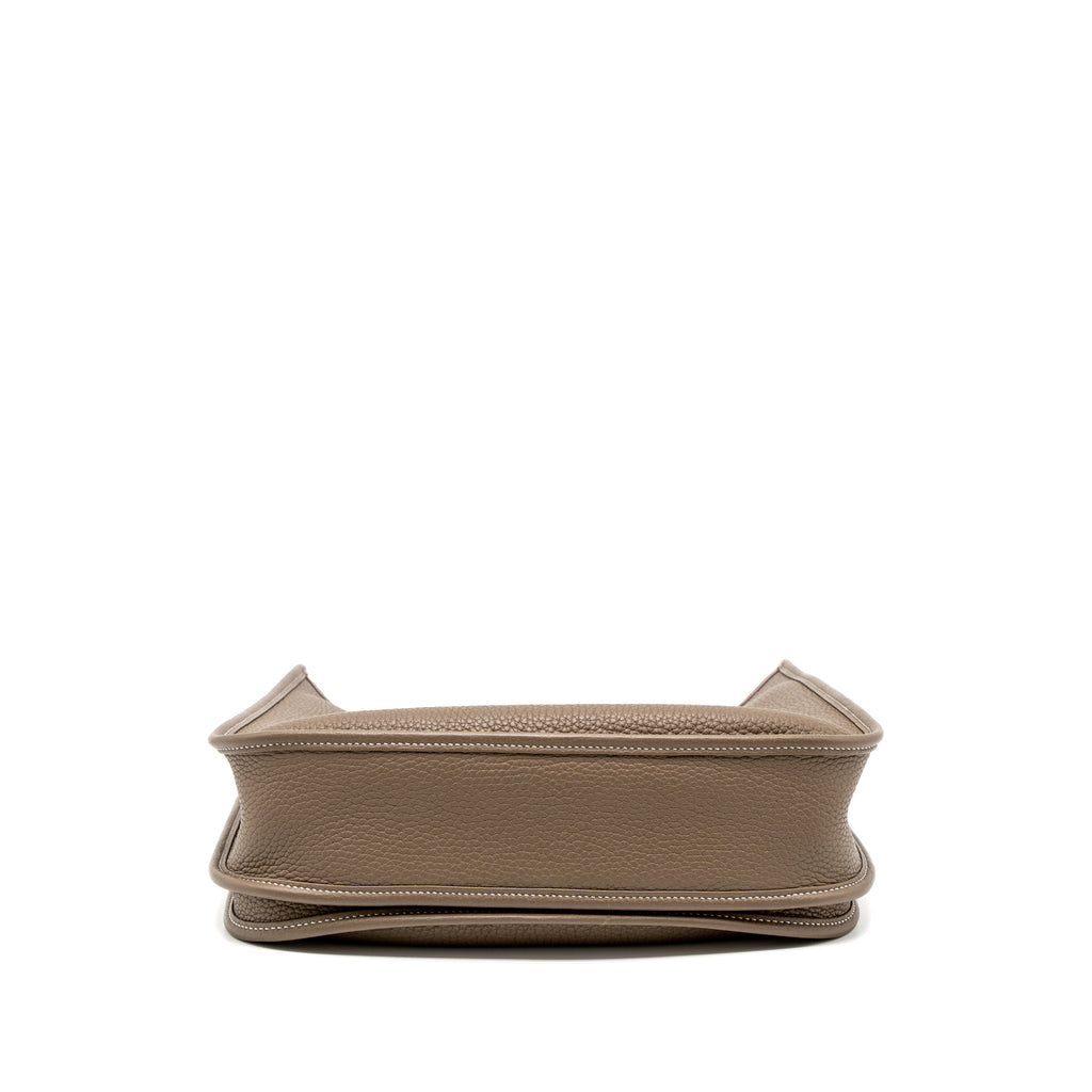 hermes-evelyne-29-clemence-etoupe-shw-stamp-c