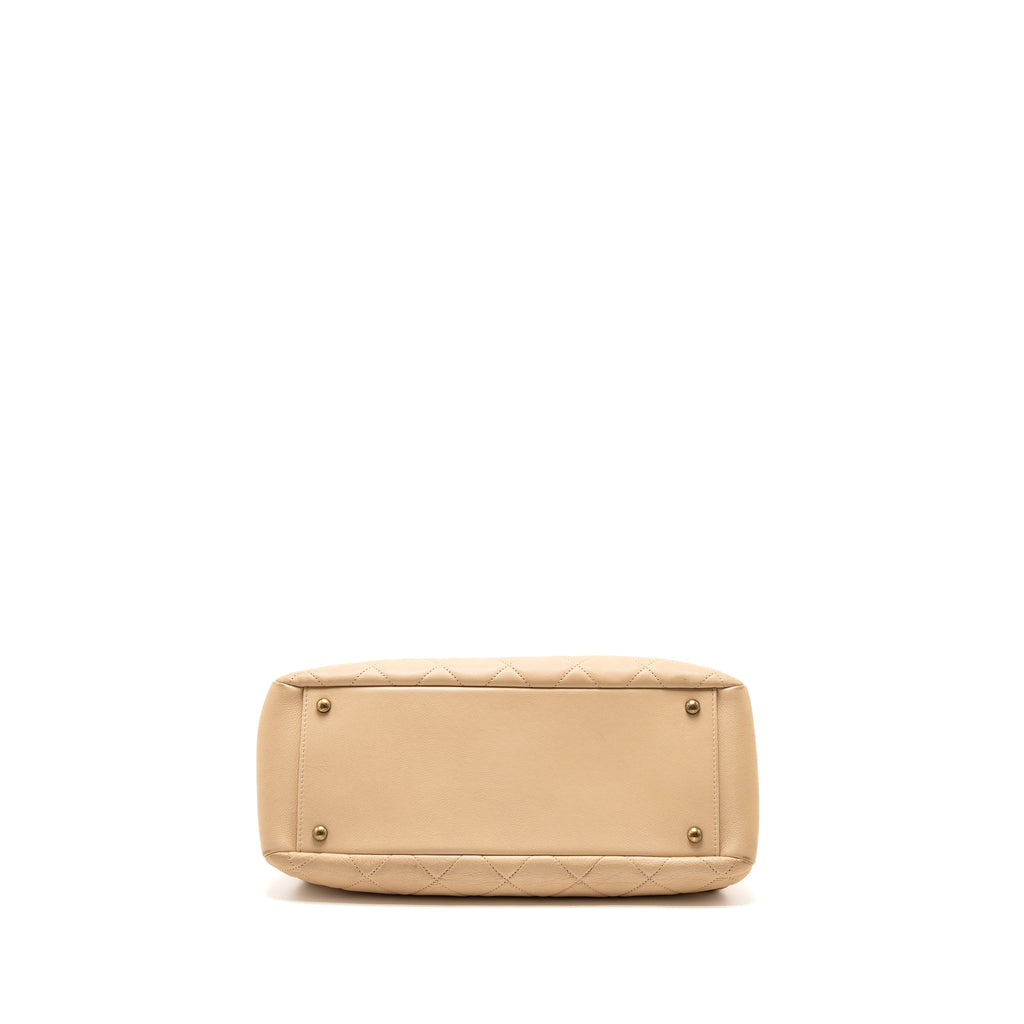 chanel-shopping-tote-calfskin-beige-ghw-copy