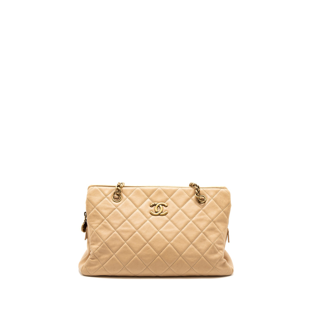 chanel-shopping-tote-calfskin-beige-ghw-copy