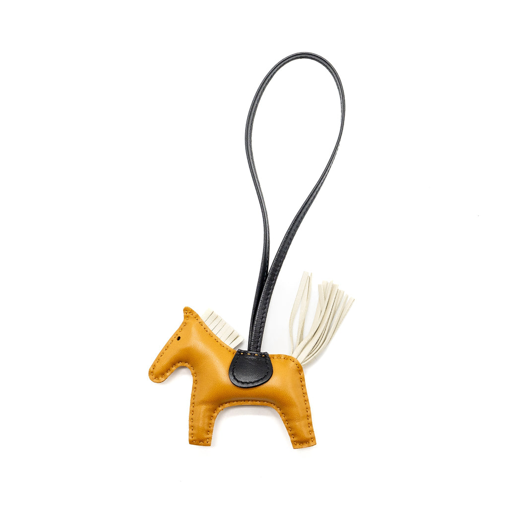 hermes-rodeo-pm-bag-charm-sesame-craie-black-stamp-u-1
