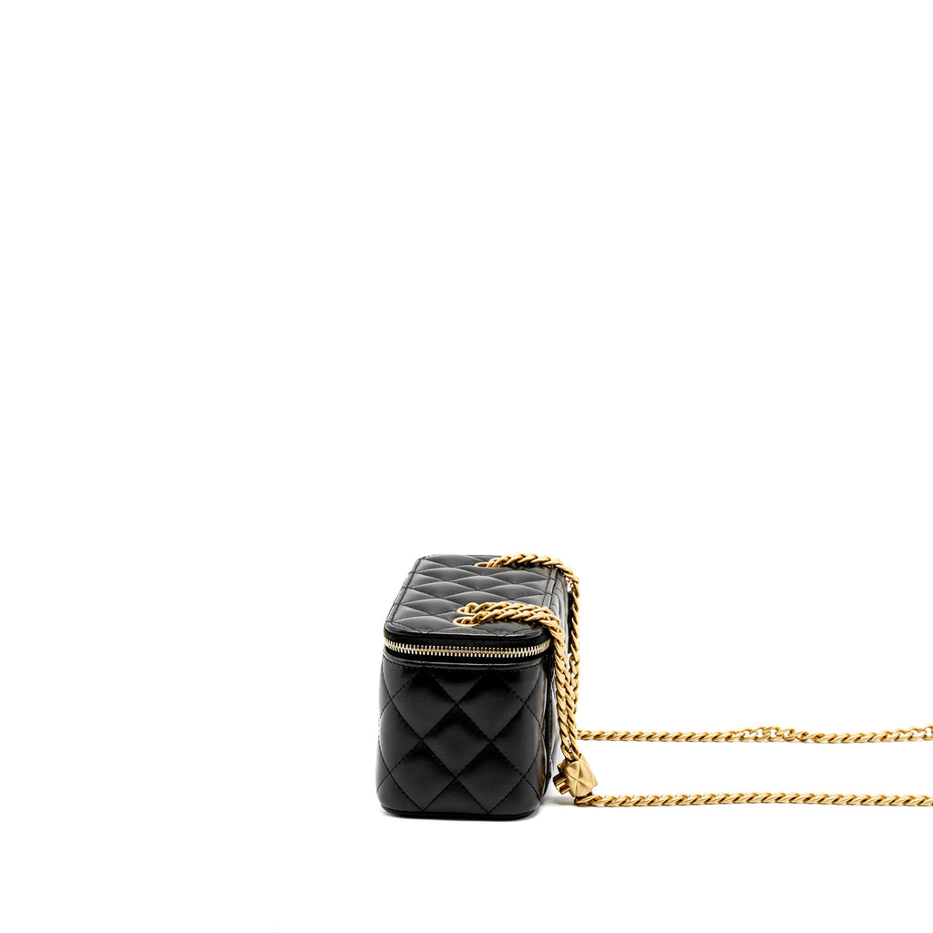 chanel-22k-gold-pillar-adjustable-chain-long-vanity-lambskin-black-brushed-ghwmicrochip