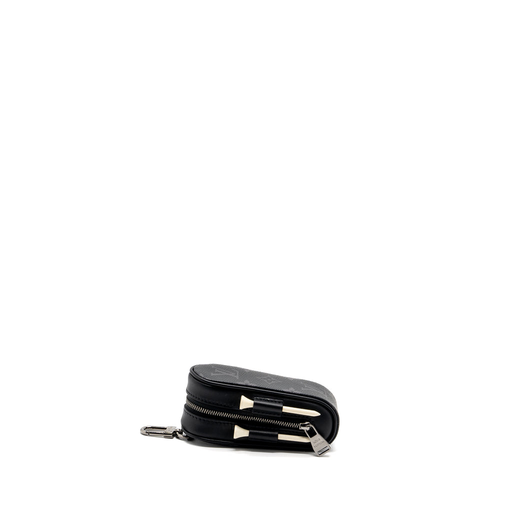 louis-vuitton-andrews-golf-kit-monogram-eclipse-canvas