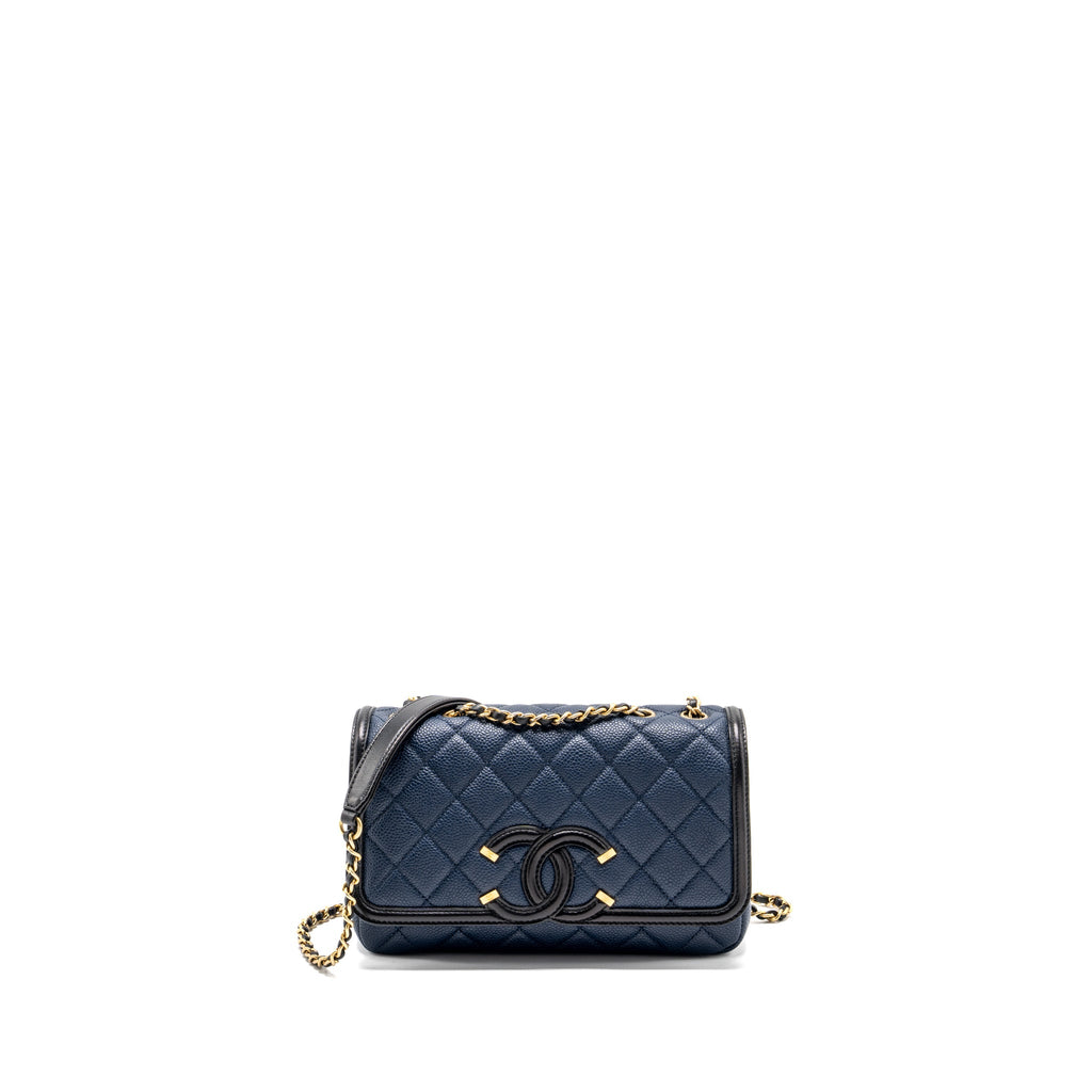 chanel-filigree-flap-bag-caviar-navy-black-ghw