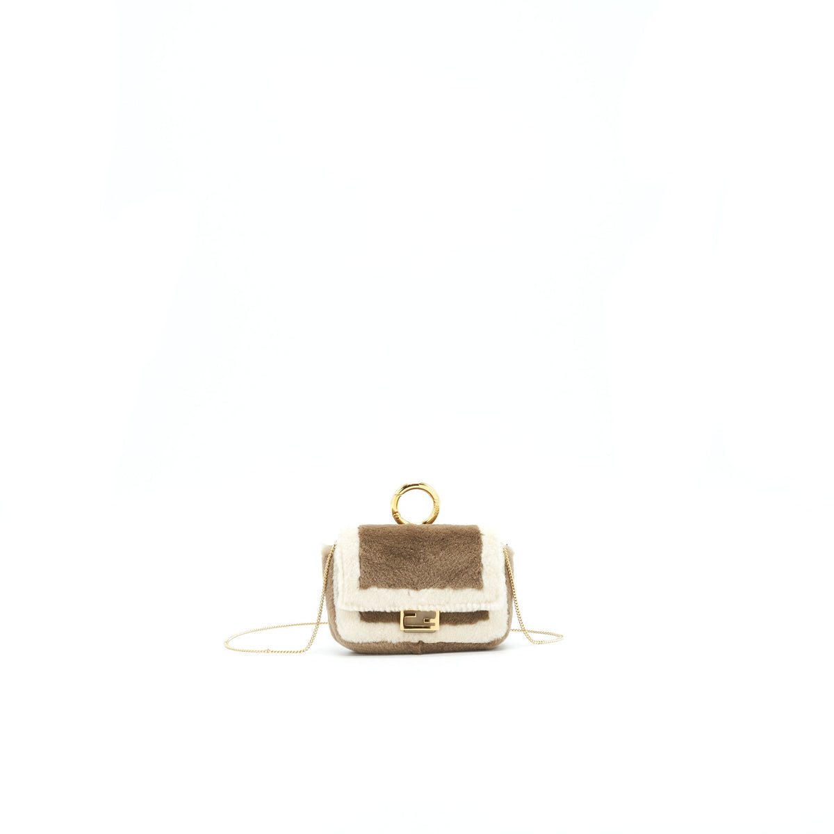 fendi-nano-baguette-brown-mink-charm