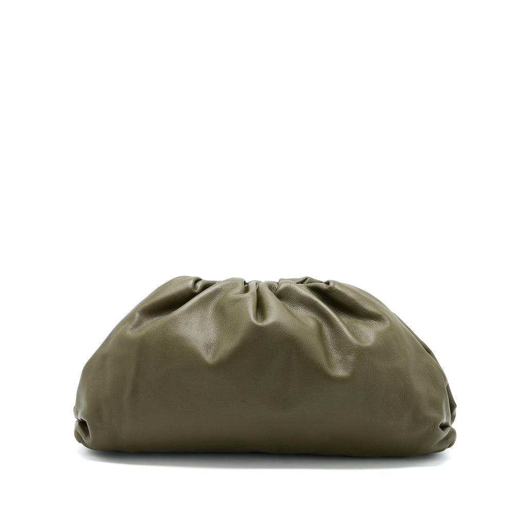bottega-veneta-clutch-calfskin-dark-green-ghw